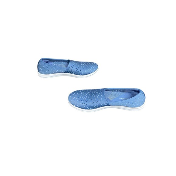 Clarks Cloudsteppers Breeze Emily Blue Eyelet Comfort Breathable Slip-Ons Summer - Picture 2 of 4
